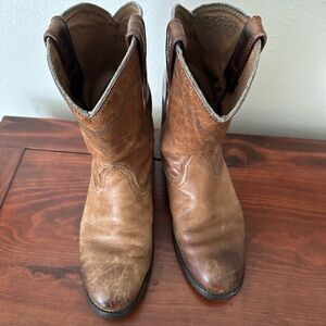 Ariat Cowboy Boots